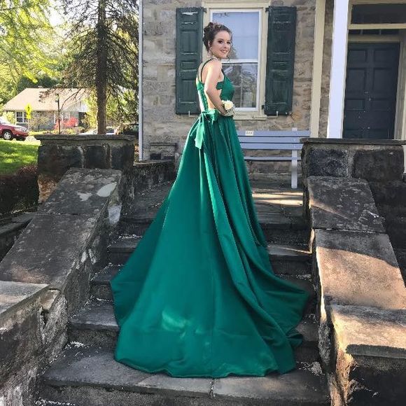 Meet your Posher, Kaitlyn - Picture 1 of 1